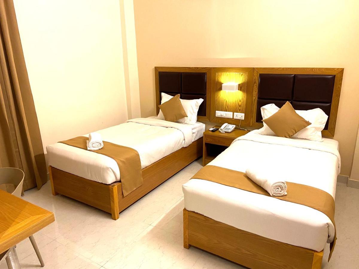 Tag Hotels Irugur 외부 사진