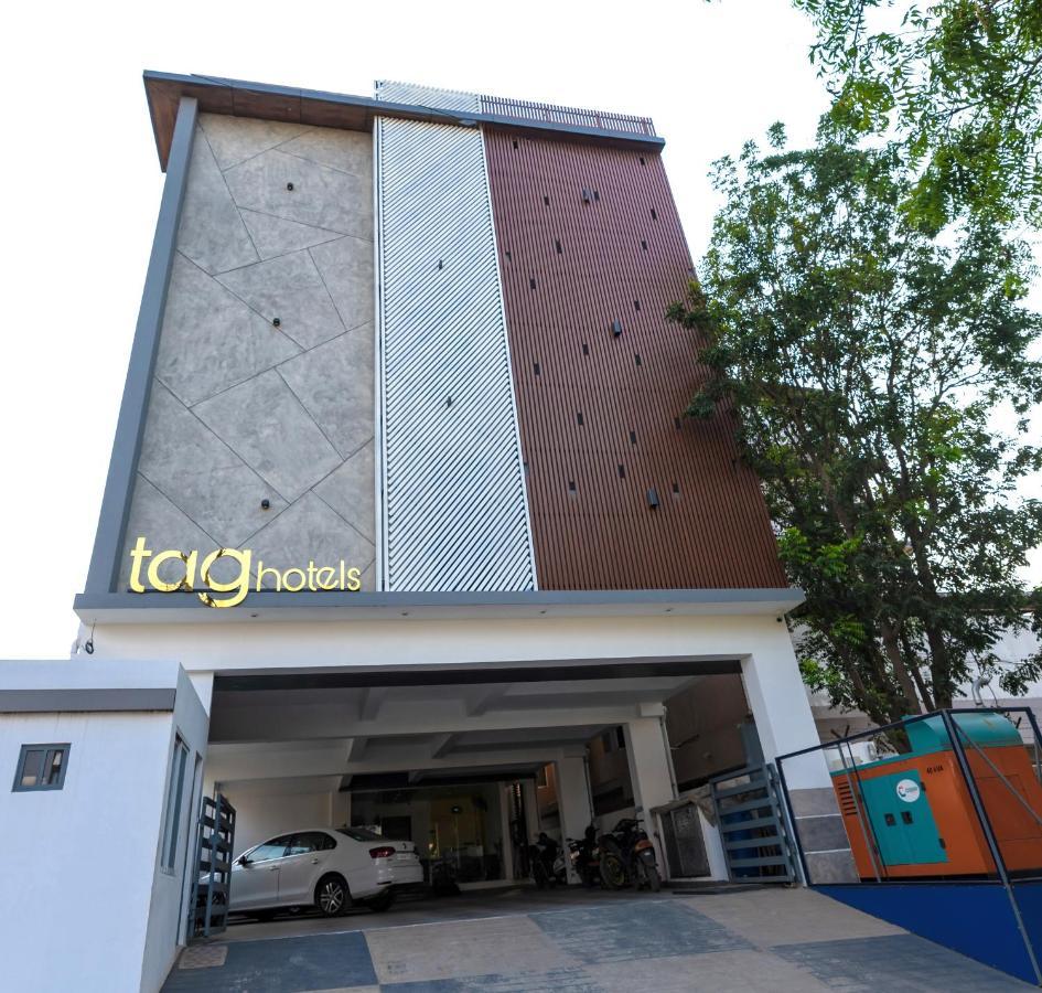 Tag Hotels Irugur 외부 사진
