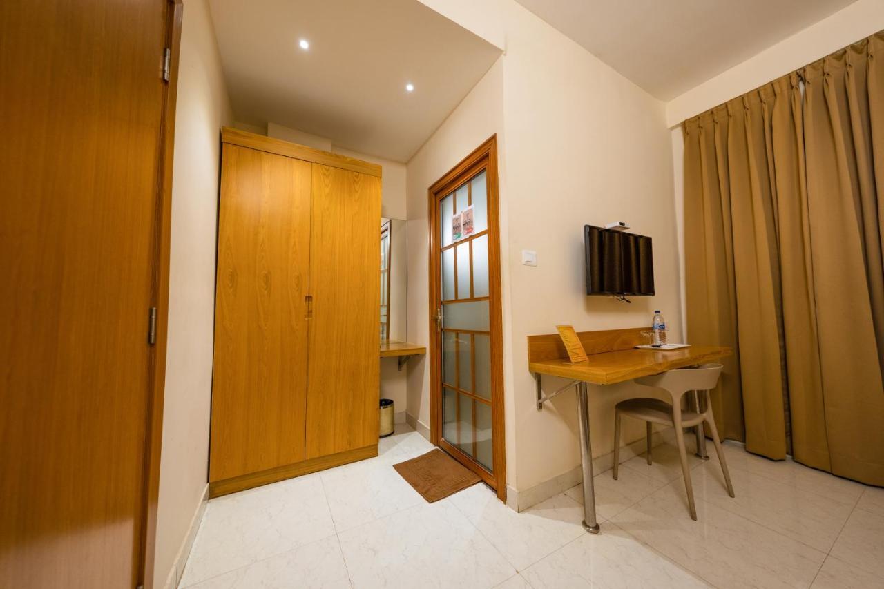 Tag Hotels Irugur 외부 사진
